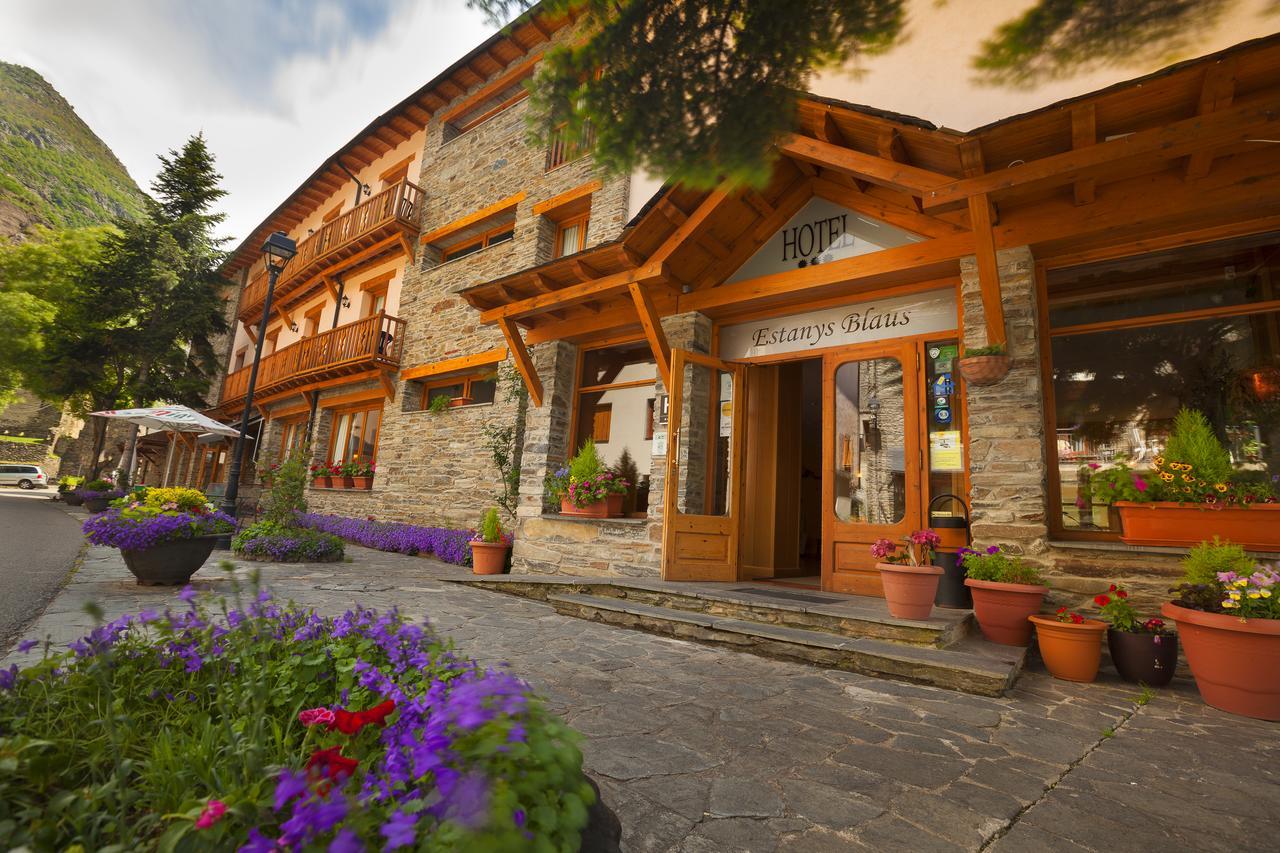 Hotel Estanys Blaus Tavascan Exteriér fotografie